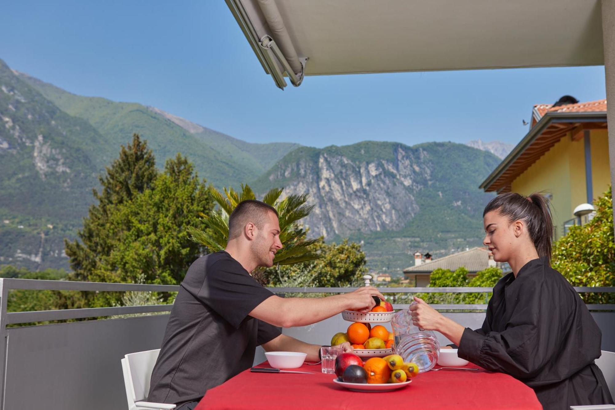 Appartamenti Sant'Alessandro Riva del Garda Ngoại thất bức ảnh